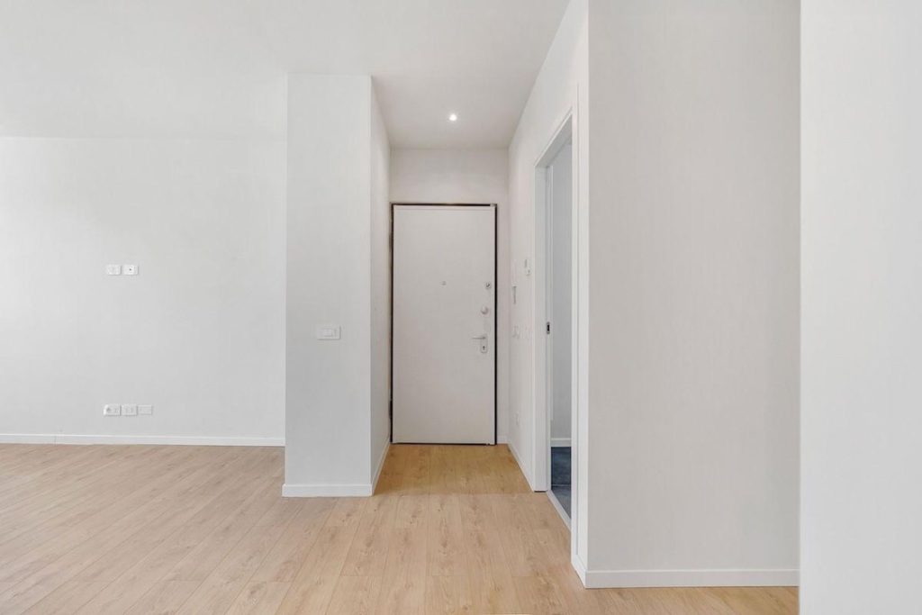 022058B3-D182-41F9-AAFA-4478AA595E45_1_105_c