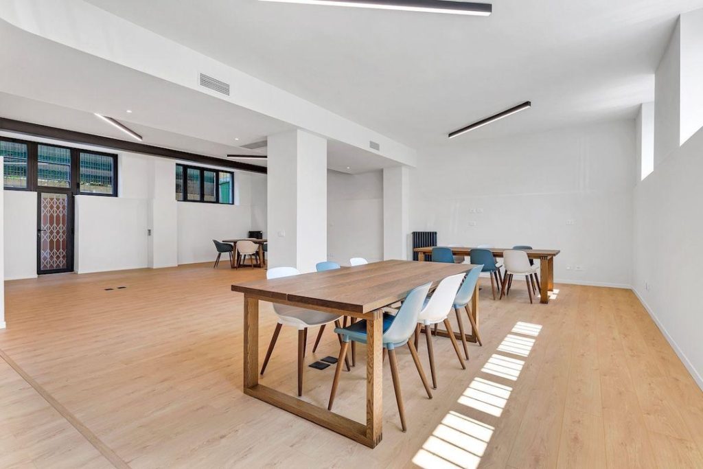 E12EE2EA-032E-4C8D-A47D-16B17FEF8D74_1_105_c